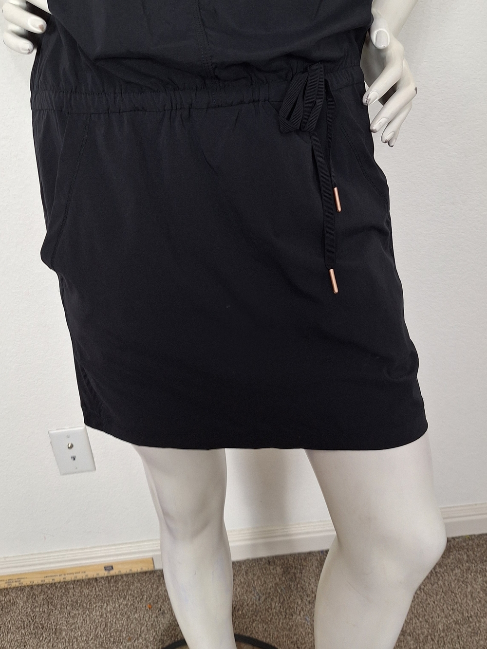 Indygena Black Second Layer Mesh Inserts W/Pockets Woven Stretch Dress Size M - Picture 4 of 13